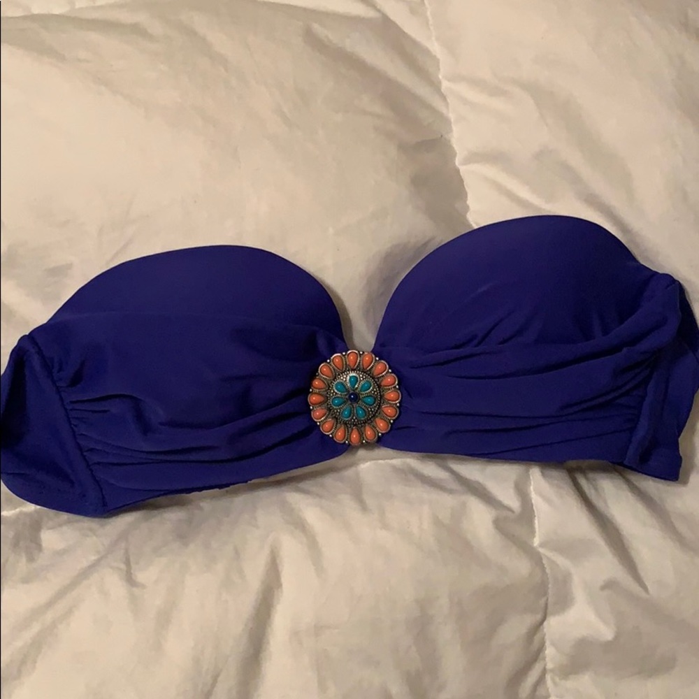 Strapless bikini